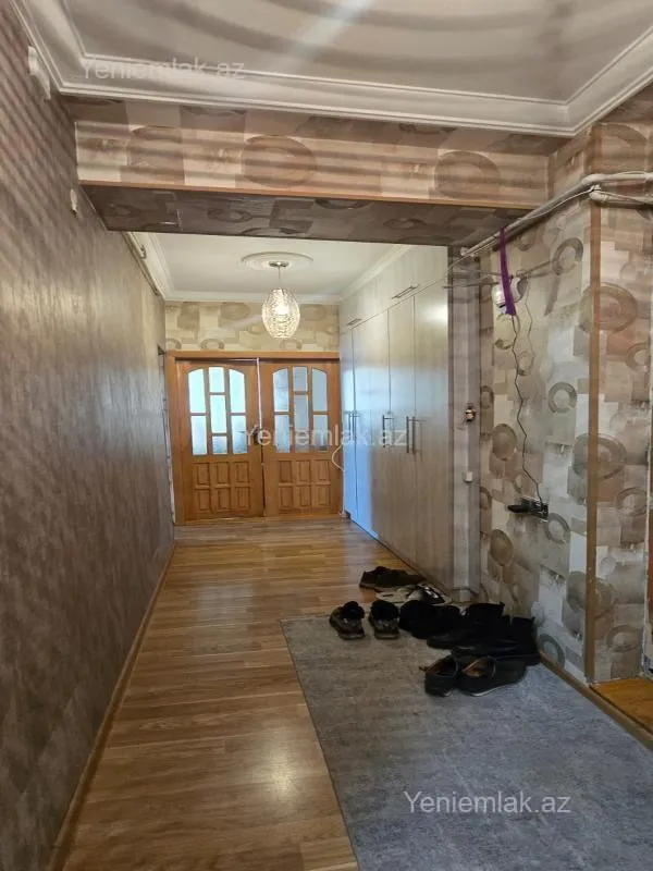 Satılır 3 otaqlı yeni tikili 60 m²