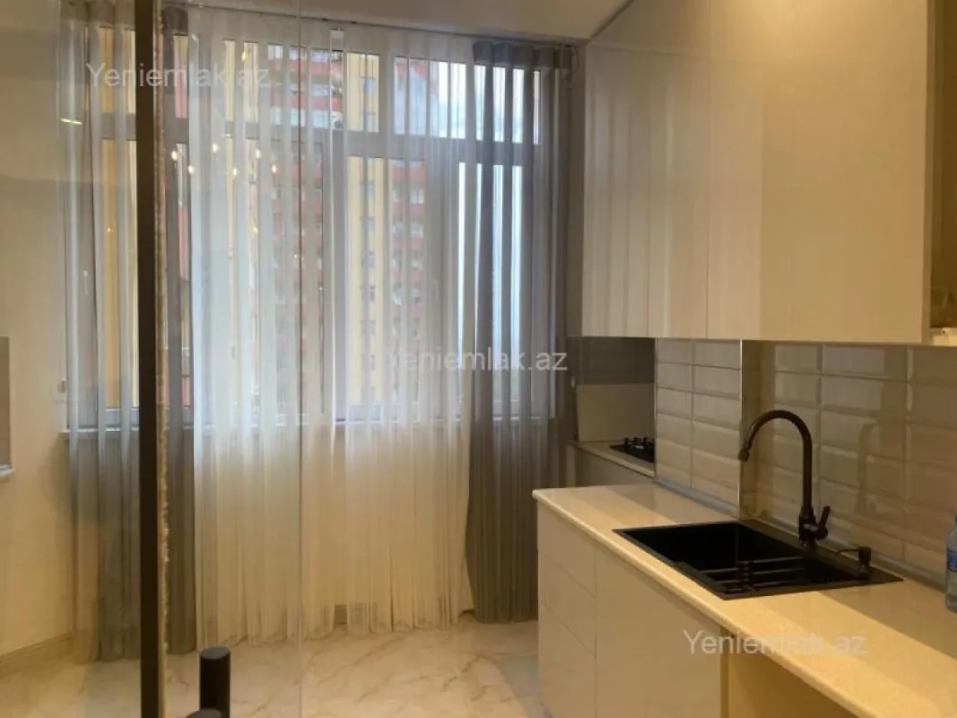 Satılır 3 otaqlı yeni tikili 103 m²