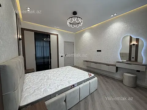 Satılır 3 otaqlı yeni tikili 90 m²