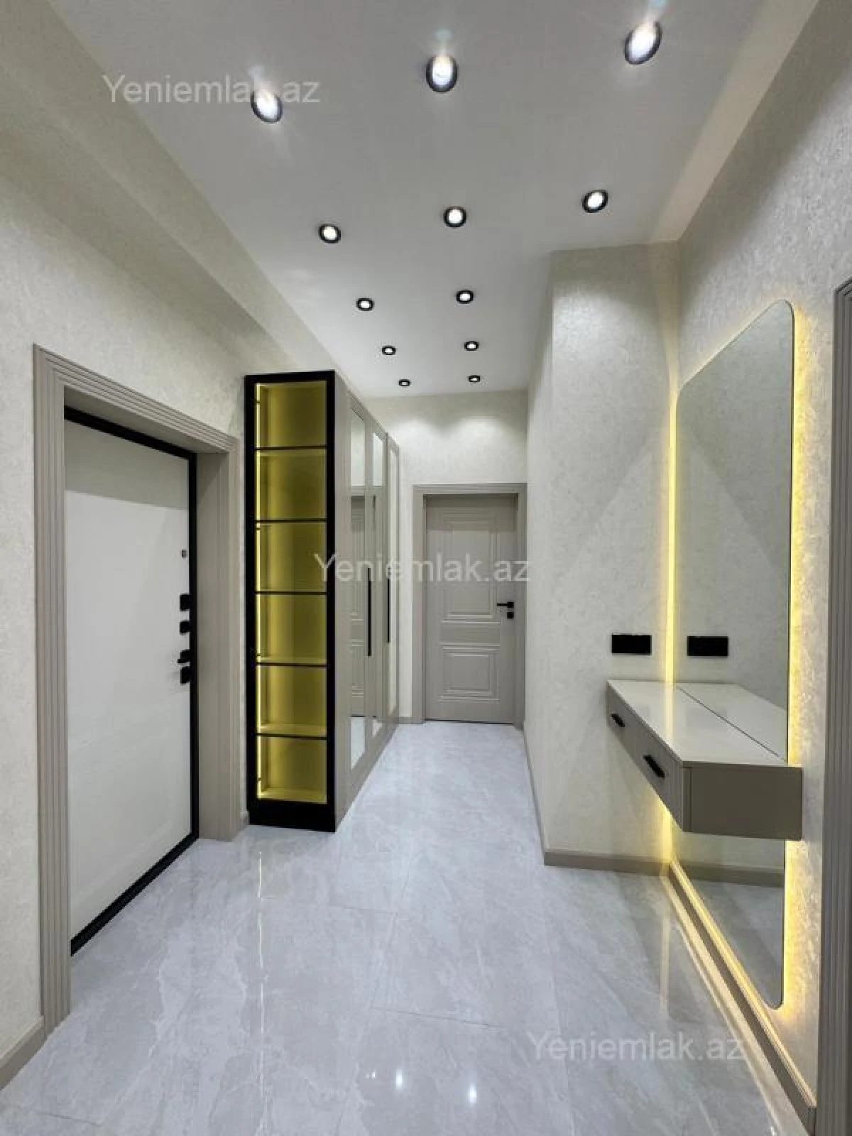 Satılır 3 otaqlı yeni tikili 90 m²