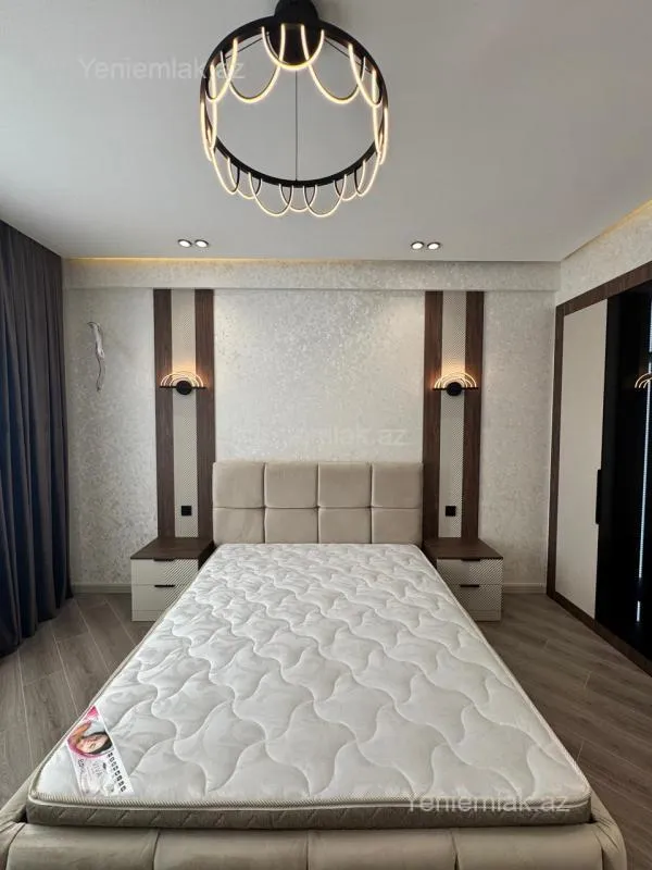 Satılır 3 otaqlı yeni tikili 90 m²