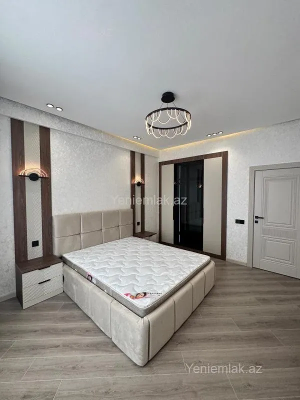 Satılır 3 otaqlı yeni tikili 90 m²