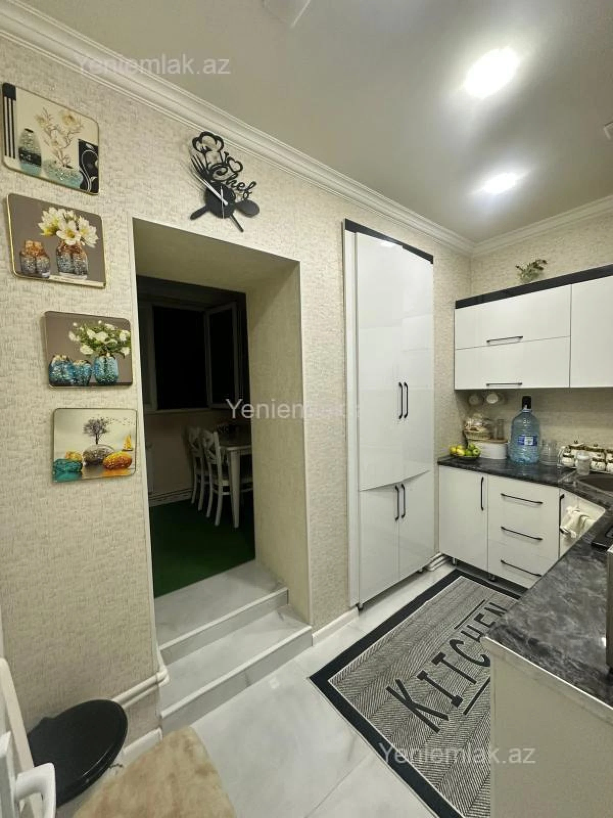 Satılır 2 otaqlı köhnə tikili 70 m²