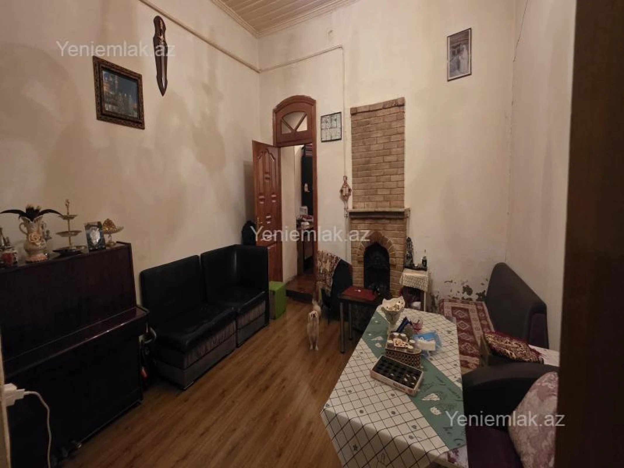 Satılır 4 otaqlı köhnə tikili 80 m²