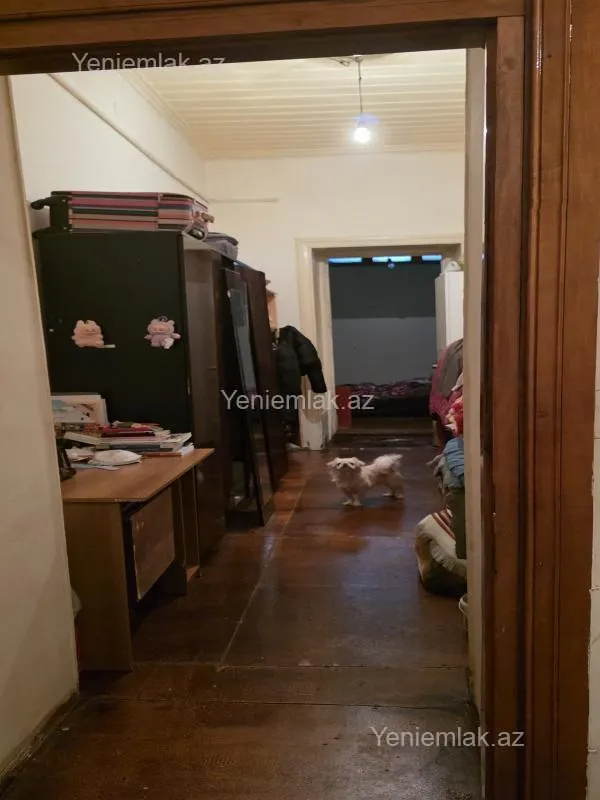 Satılır 4 otaqlı köhnə tikili 80 m²