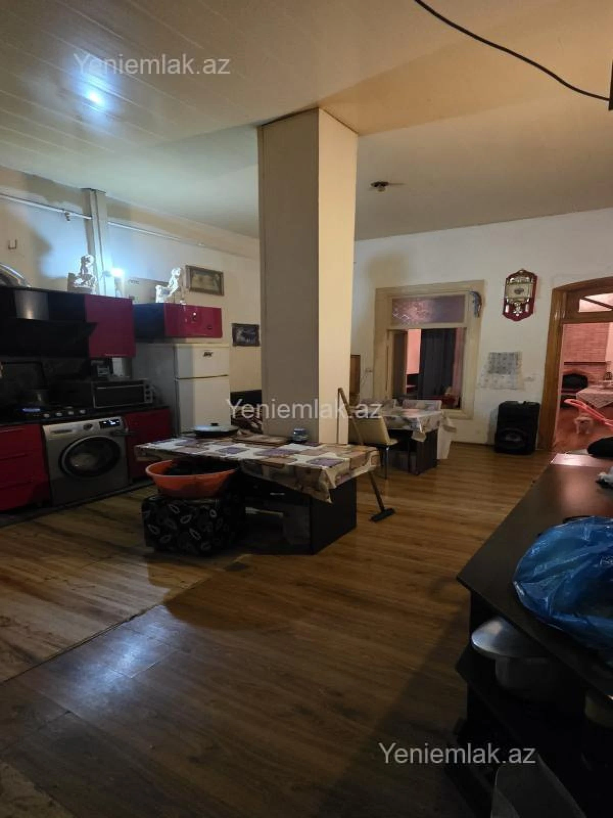 Satılır 4 otaqlı köhnə tikili 80 m²