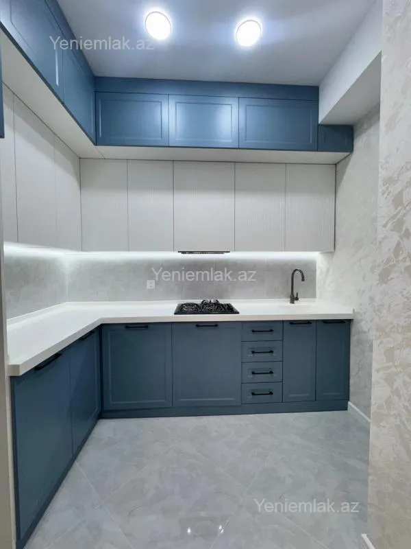 Satılır 3 otaqlı yeni tikili 82 m²