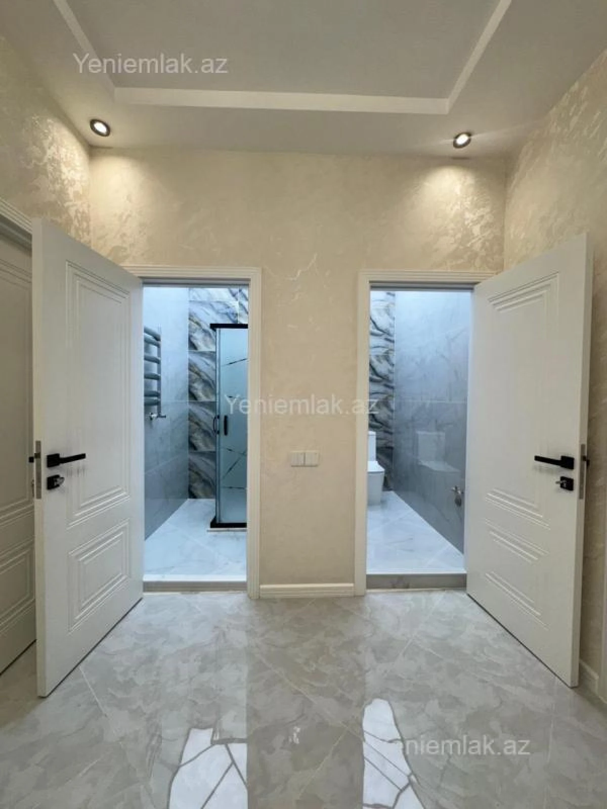 Satılır 3 otaqlı yeni tikili 82 m²