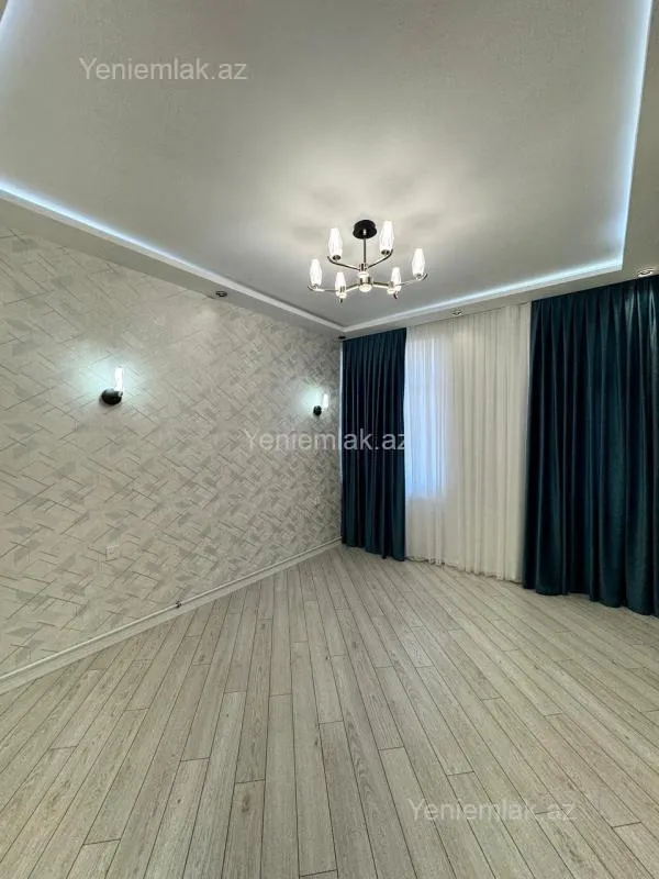 Satılır 3 otaqlı yeni tikili 82 m²