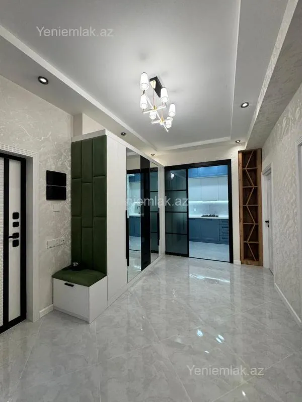 Satılır 3 otaqlı yeni tikili 82 m²