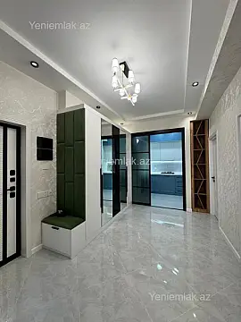 Satılır 3 otaqlı yeni tikili 82 m²