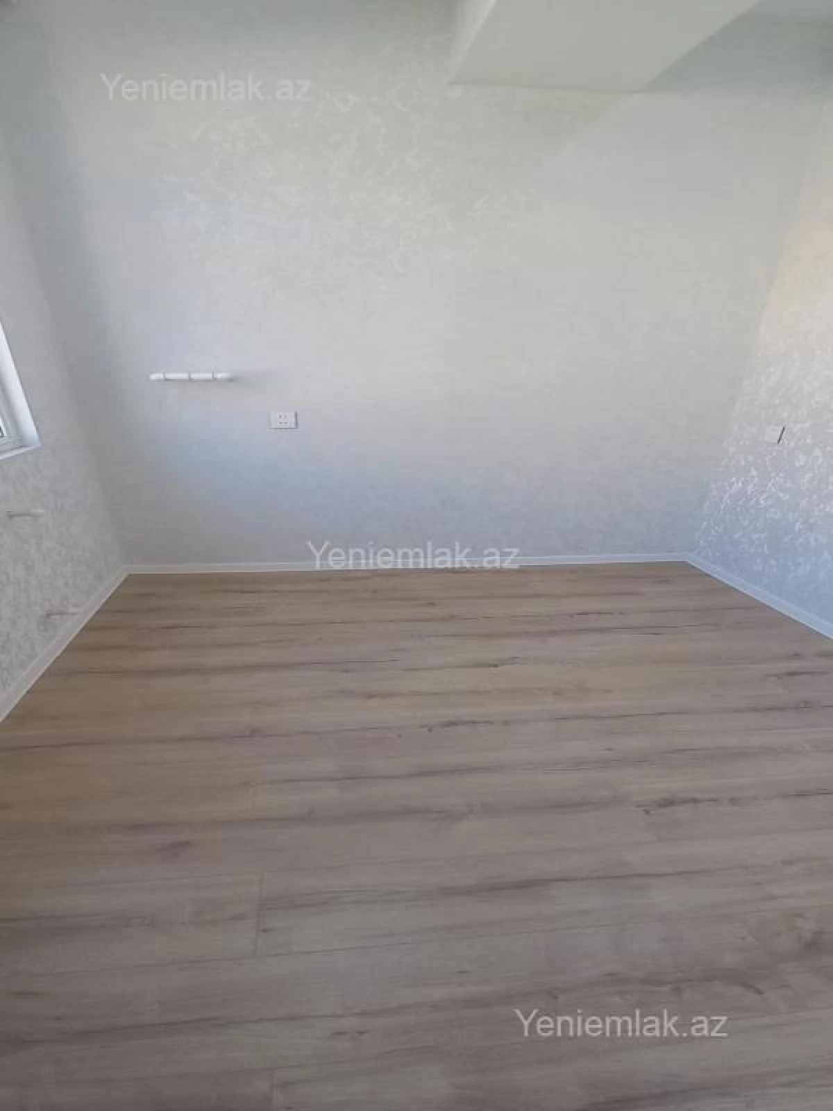 Satılır 2 otaqlı yeni tikili 31 m²