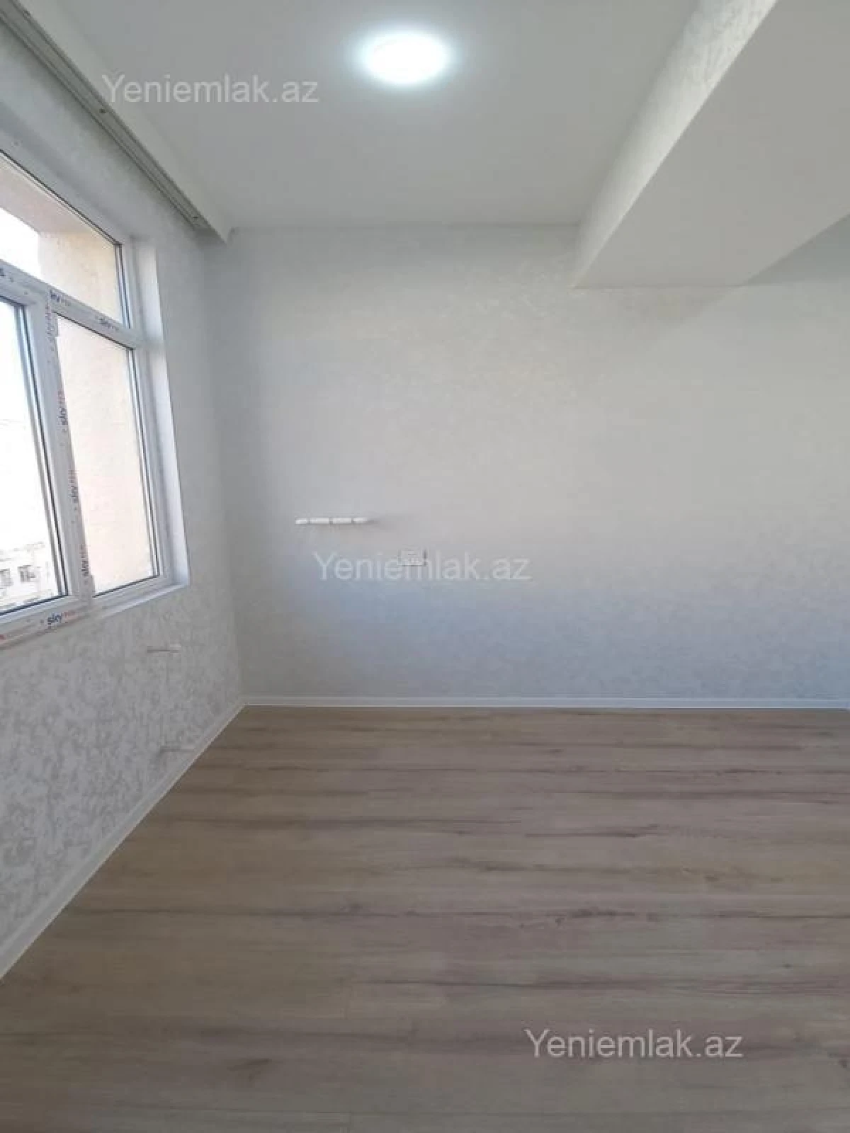 Satılır 2 otaqlı yeni tikili 31 m²