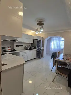 Satılır 2 otaqlı köhnə tikili 65 m²