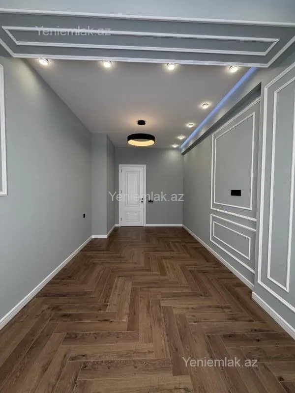 Satılır 3 otaqlı yeni tikili 105 m²
