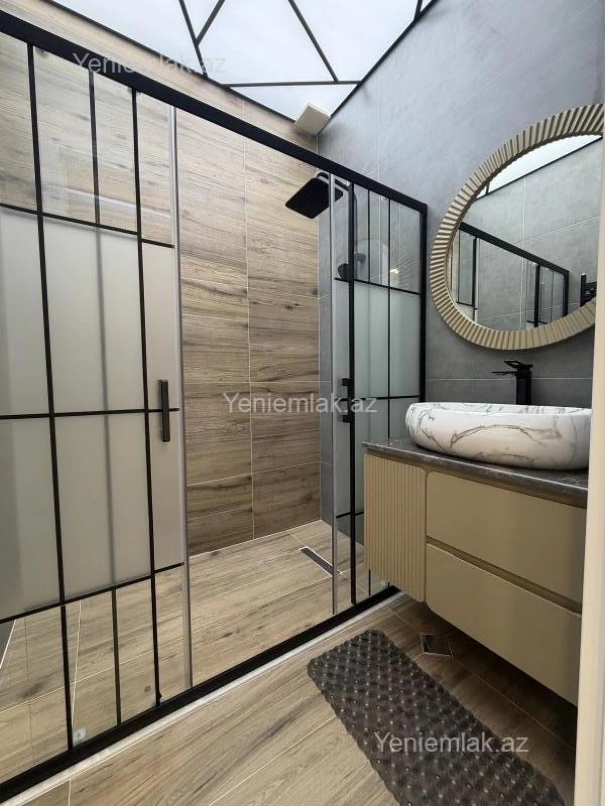 Satılır 3 otaqlı yeni tikili 105 m²