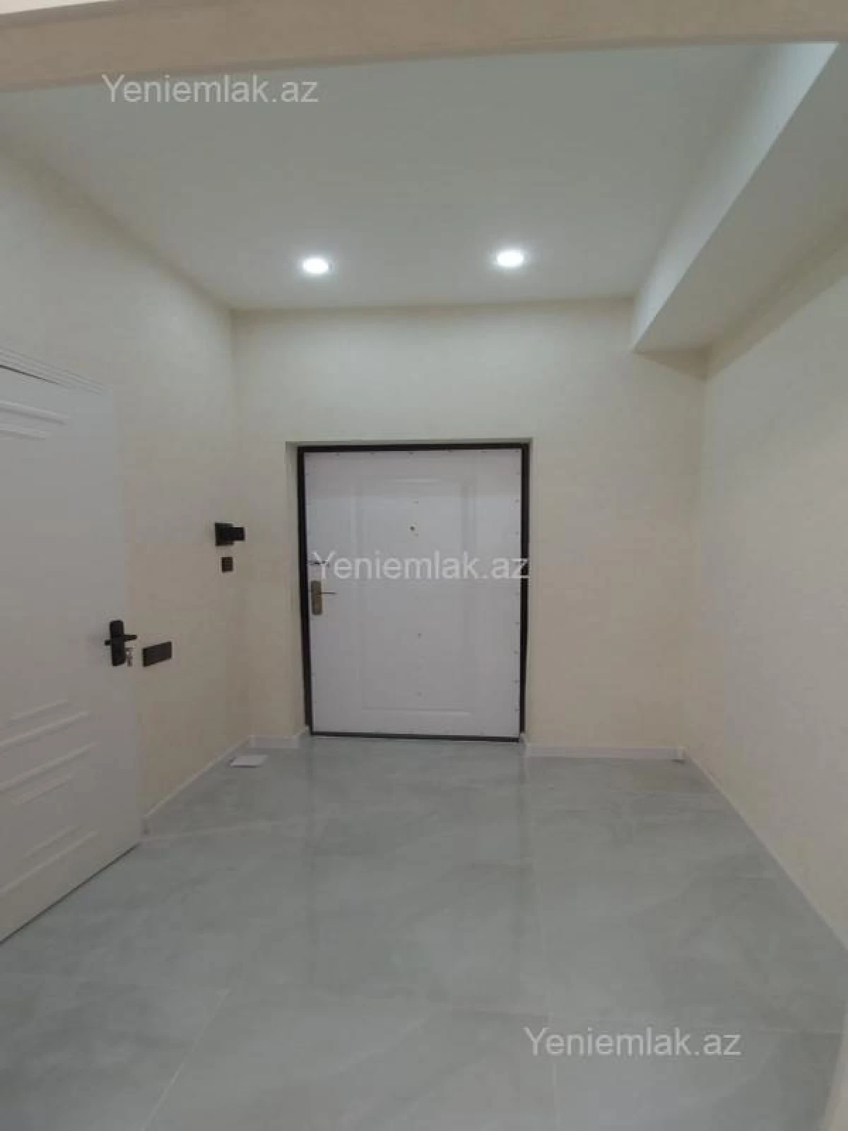 Satılır 2 otaqlı yeni tikili 32 m²