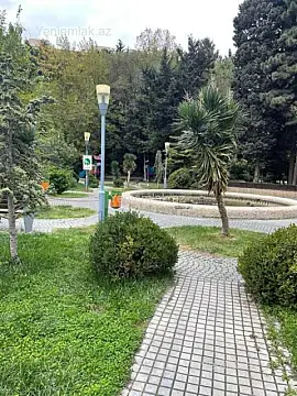 Satılır 2 otaqlı yeni tikili 75 m²