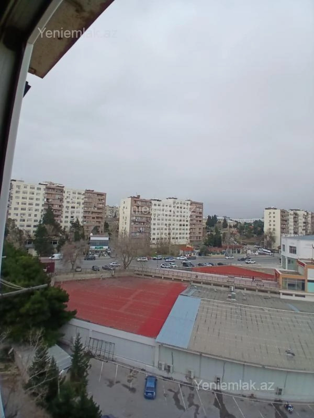 Satılır 3 otaqlı köhnə tikili 85 m²