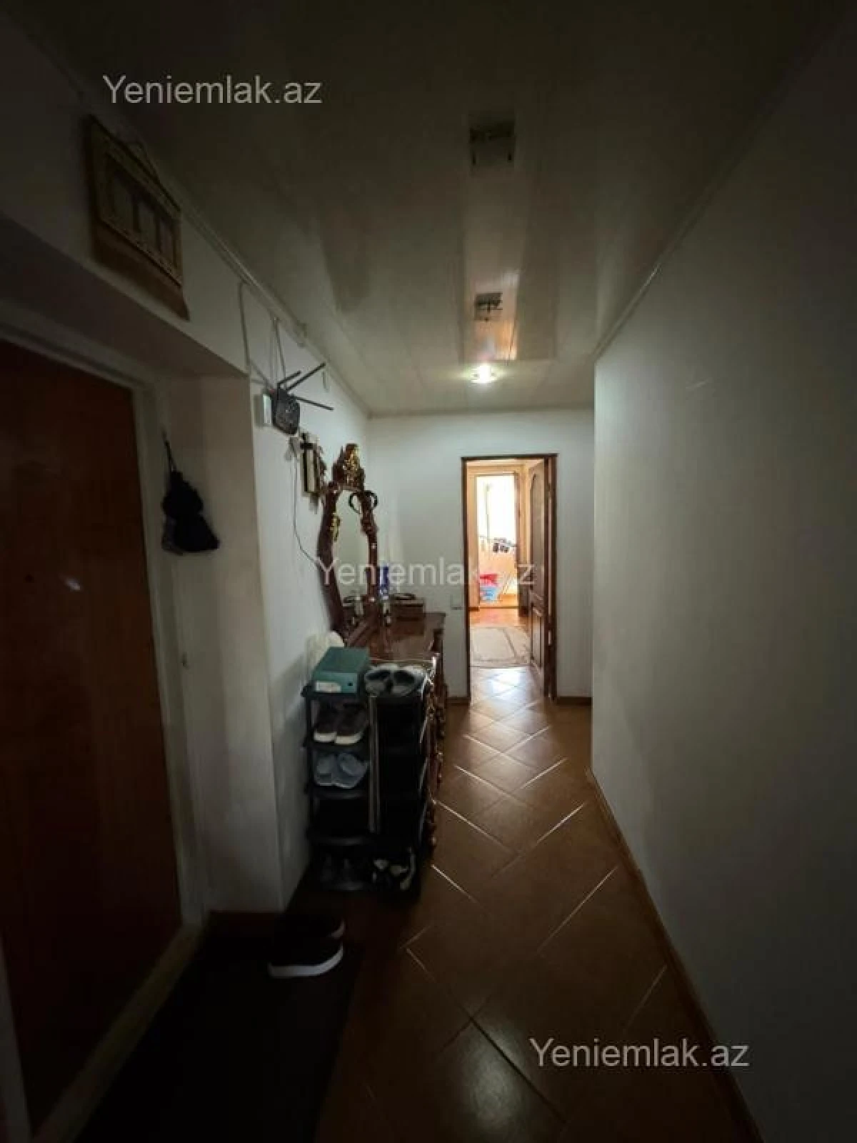 Satılır 3 otaqlı köhnə tikili 84 m²