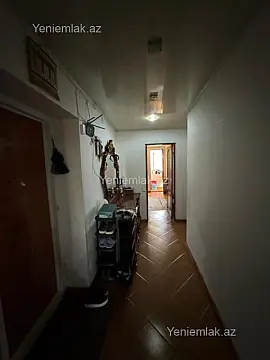 Satılır 3 otaqlı köhnə tikili 84 m²