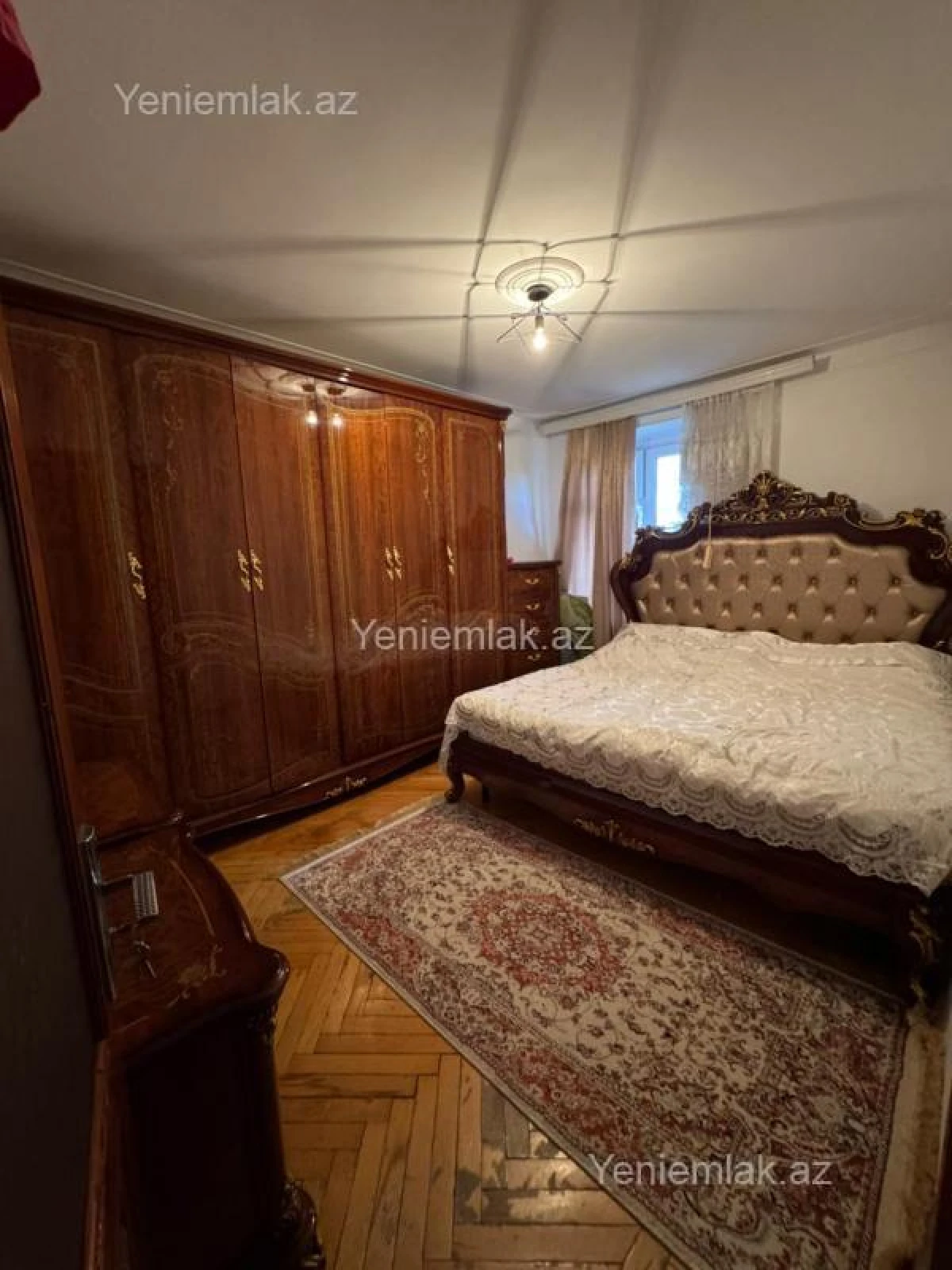 Satılır 3 otaqlı köhnə tikili 84 m²