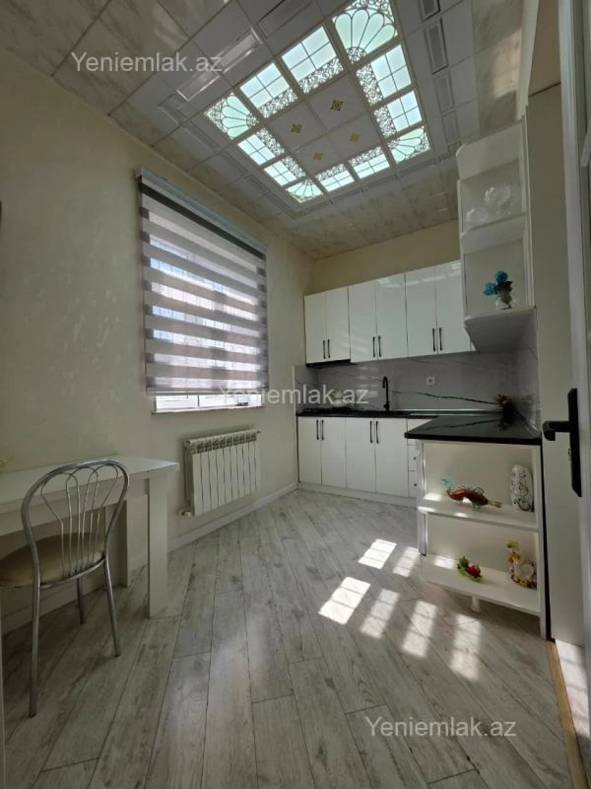 Satılır 3 otaqlı həyət evi 200 m²