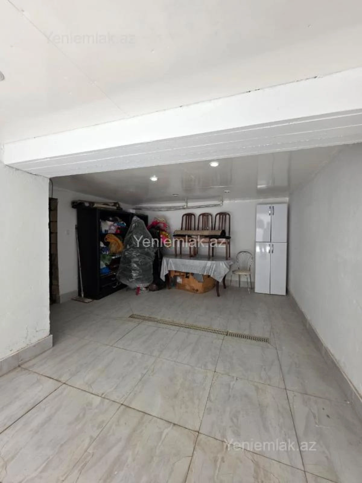 Satılır 3 otaqlı həyət evi 200 m²