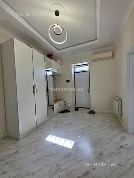 Satılır 3 otaqlı həyət evi 200 m²