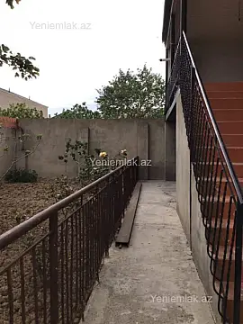 Satılır 7 otaqlı həyət evi 180 m²