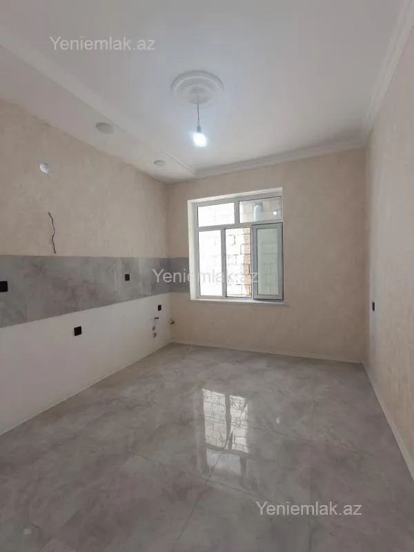 Satılır 4 otaqlı həyət evi 120 m²