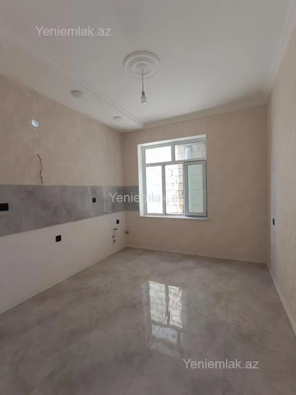 Satılır 4 otaqlı həyət evi 120 m²