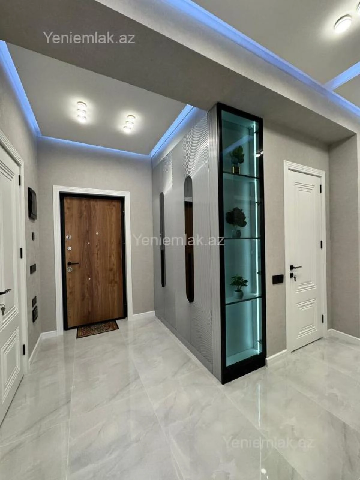 Satılır 3 otaqlı yeni tikili 105 m²