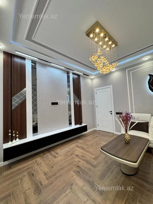 Satılır 3 otaqlı yeni tikili 105 m²