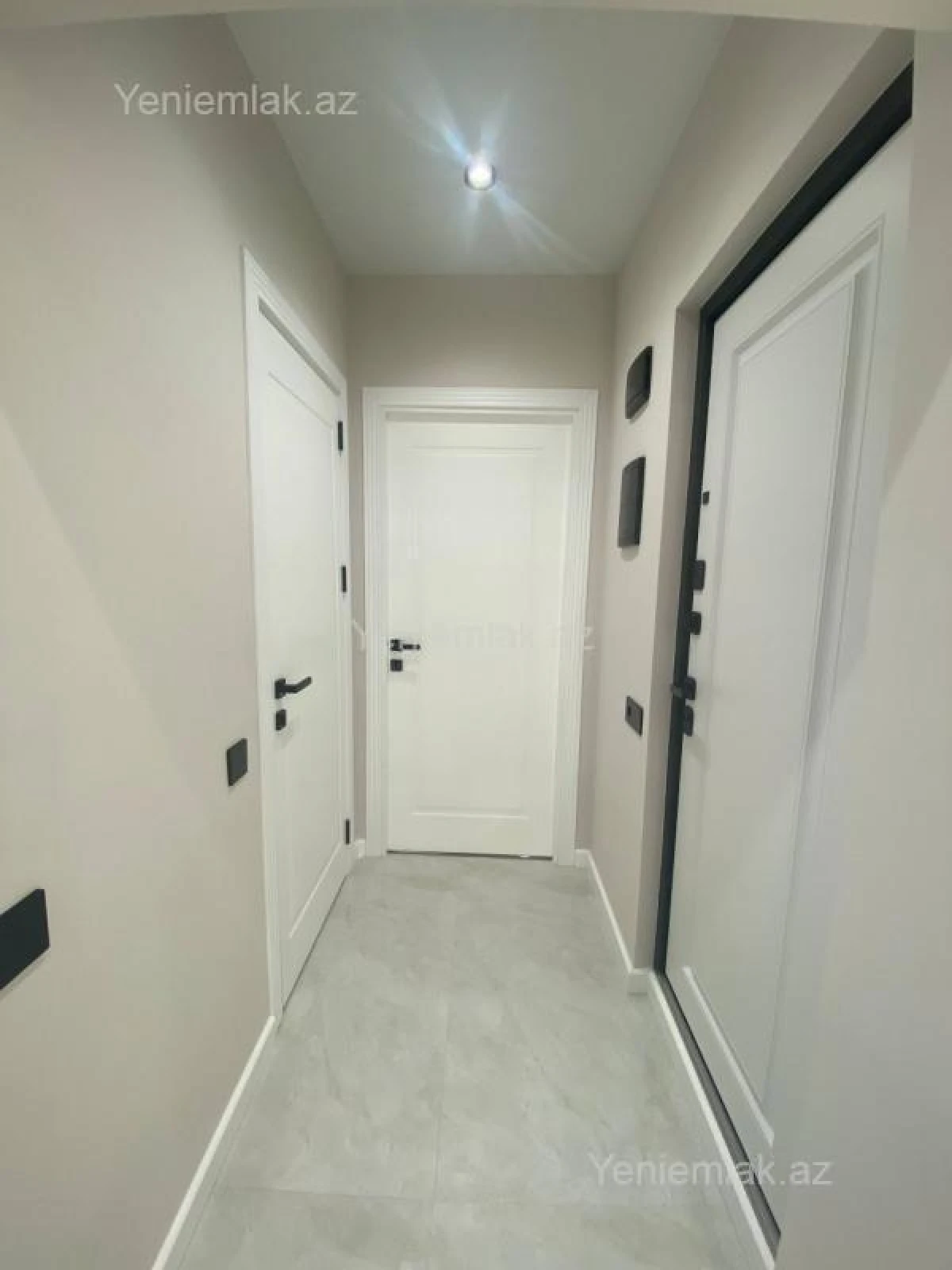 Satılır 2 otaqlı köhnə tikili 50 m²