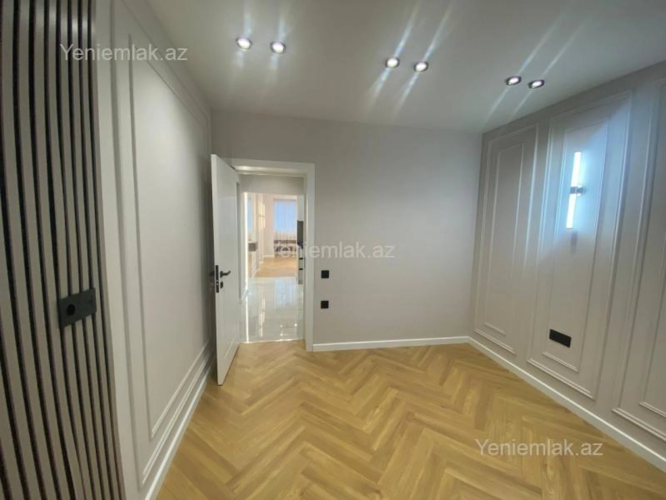 Satılır 2 otaqlı köhnə tikili 50 m²