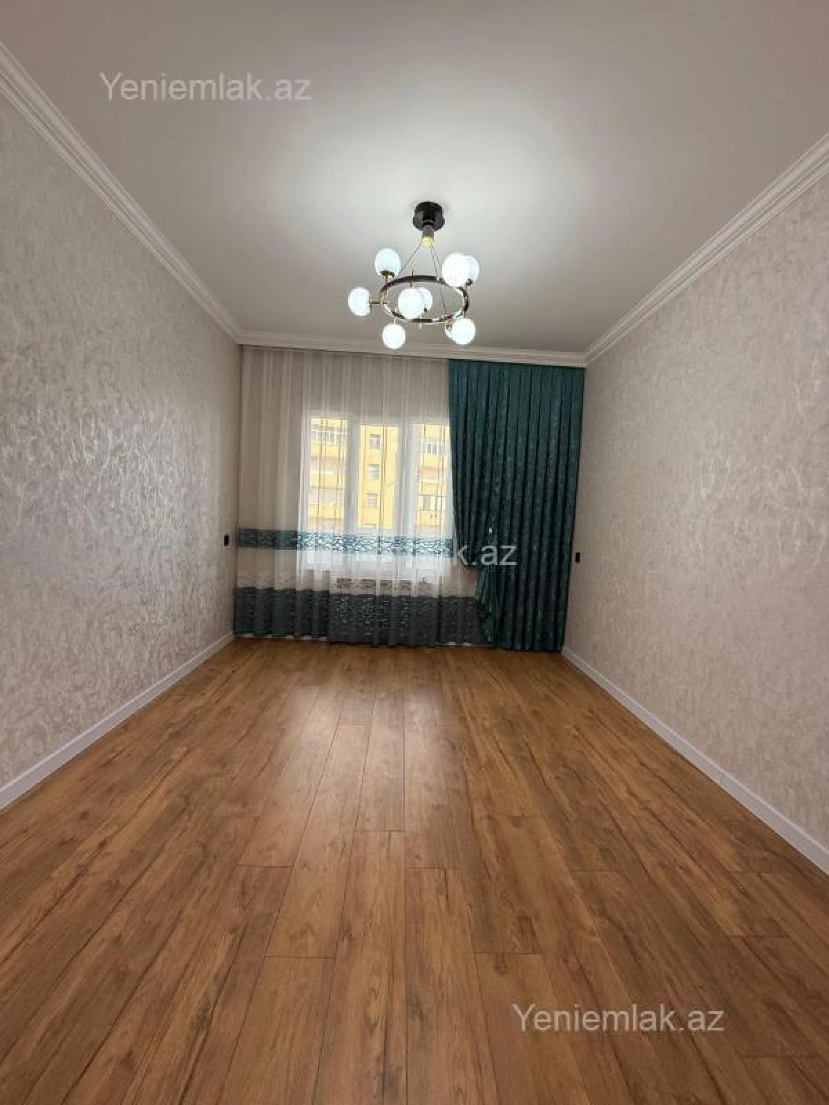 Satılır 3 otaqlı köhnə tikili 70 m²