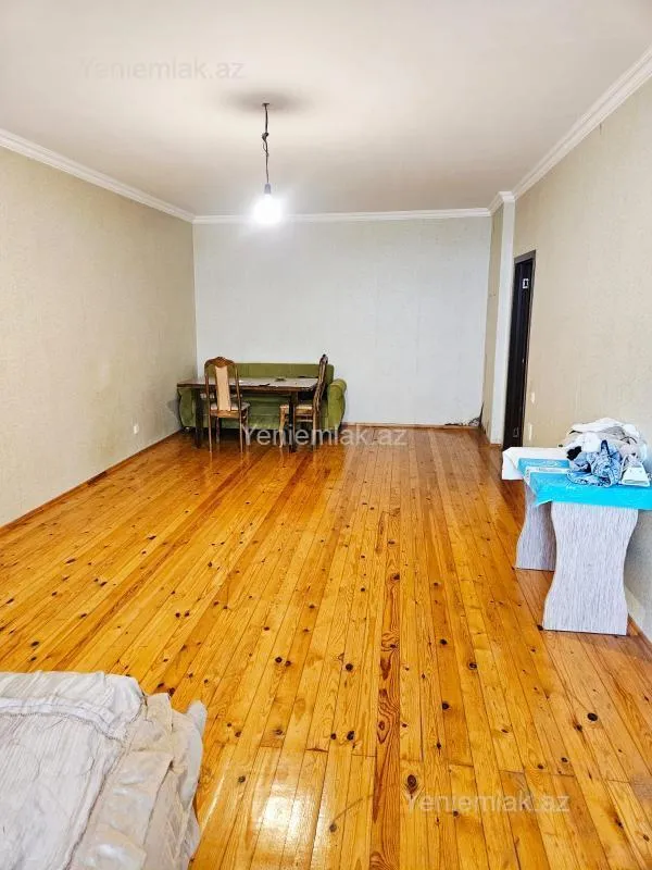 Satılır 2 otaqlı yeni tikili 86 m²