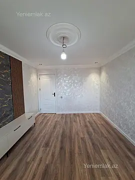 Satılır 2 otaqlı köhnə tikili 55 m²