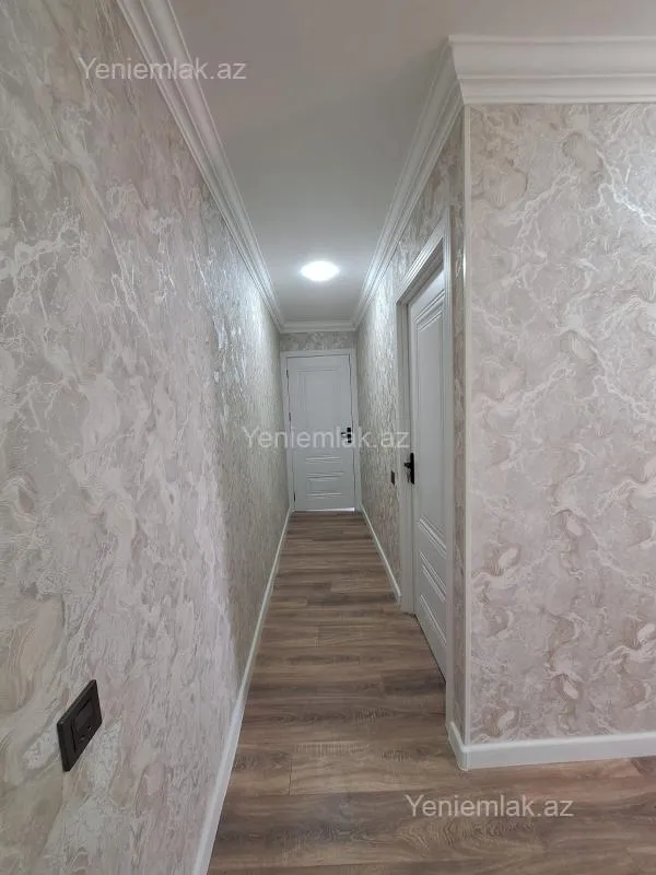 Satılır 2 otaqlı köhnə tikili 55 m²