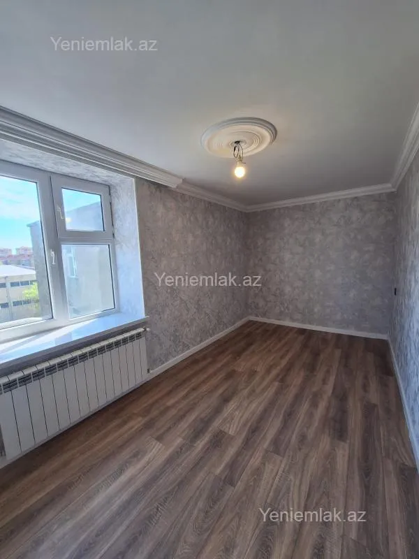 Satılır 2 otaqlı köhnə tikili 55 m²