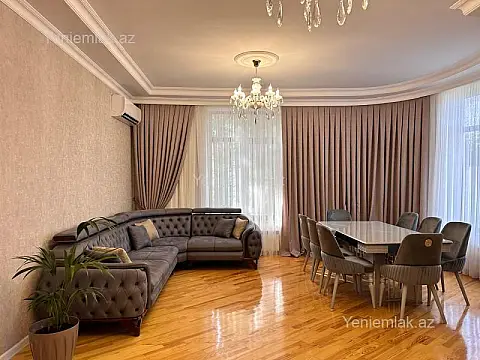 Satılır 5 otaqlı həyət evi 250 m²