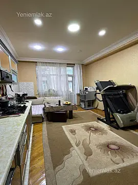 Satılır 4 otaqlı yeni tikili 160 m²