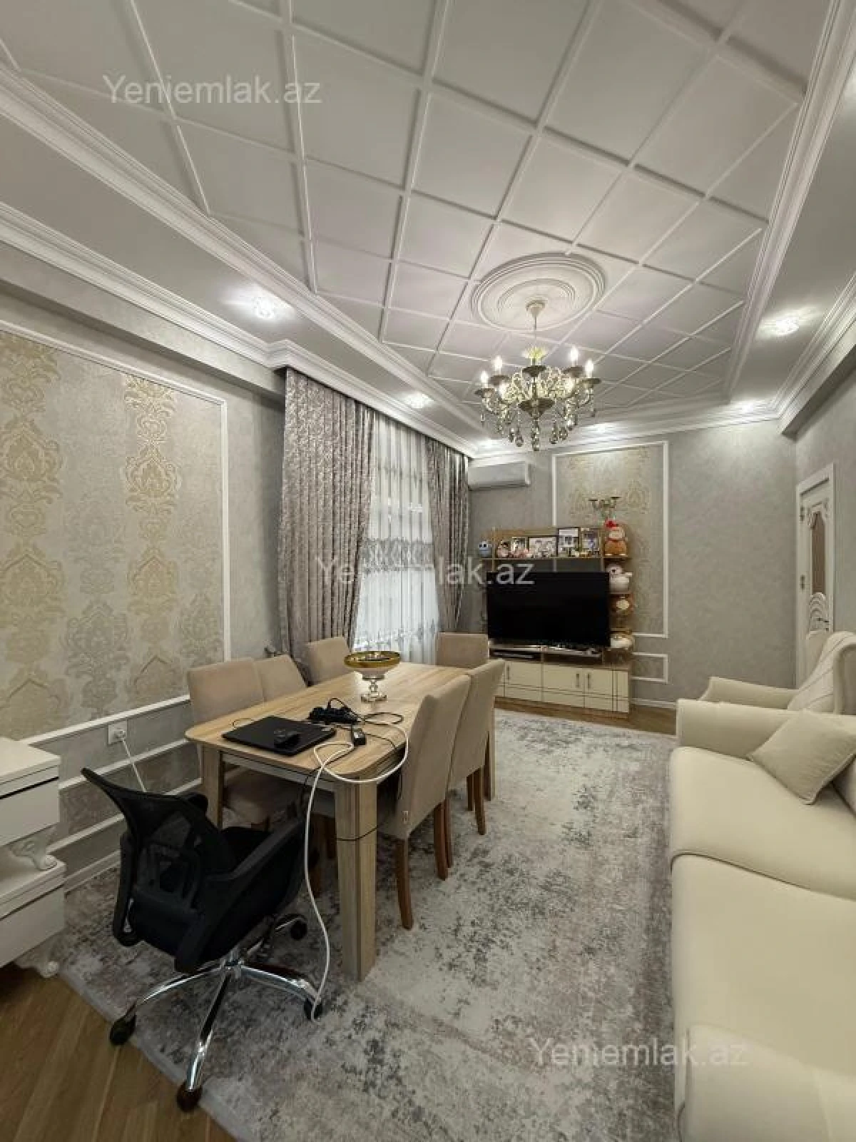 Satılır 2 otaqlı yeni tikili 72 m²