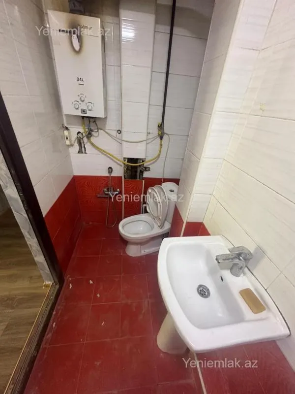 Satılır 2 otaqlı köhnə tikili 54 m²