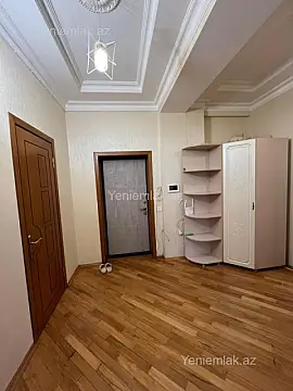 Satılır 3 otaqlı yeni tikili 105 m²