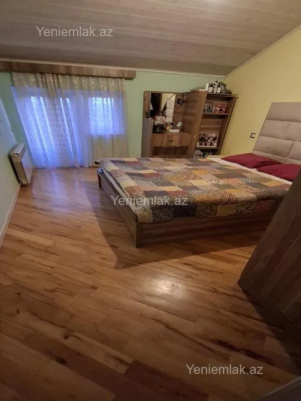 Satılır 4 otaqlı yeni tikili 100 m²