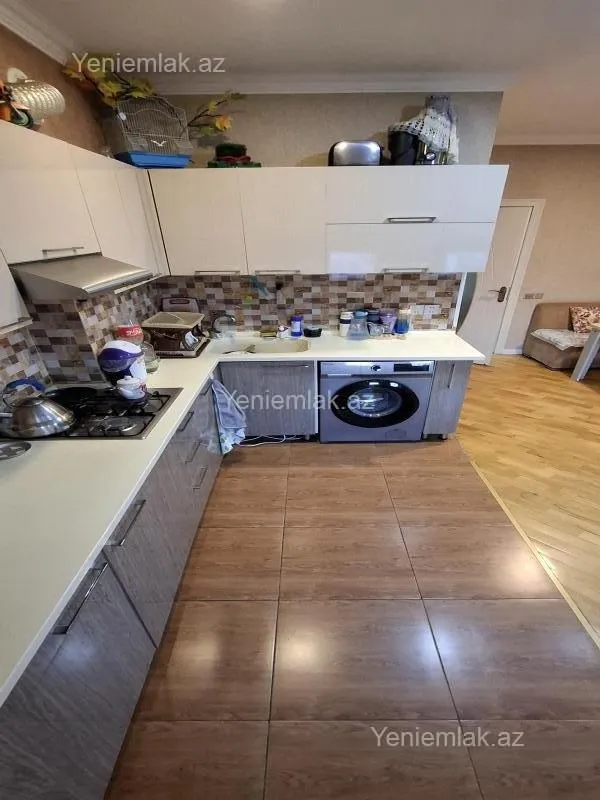 Satılır 4 otaqlı yeni tikili 100 m²