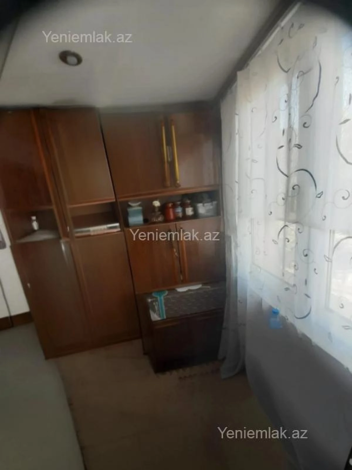 Satılır 2 otaqlı köhnə tikili 48 m²