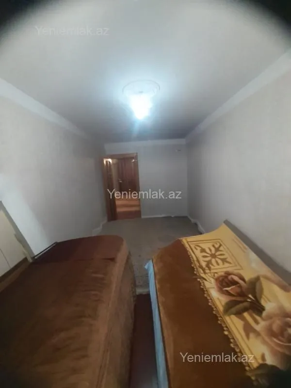 Satılır 2 otaqlı köhnə tikili 48 m²